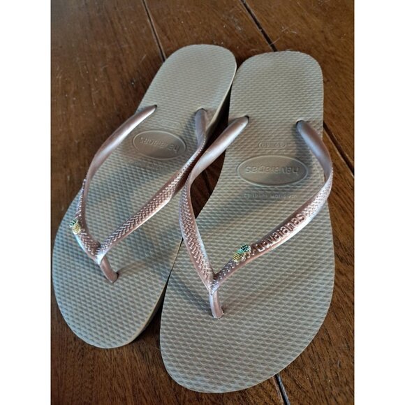 HAVAIANAS Top Tiras Rose Gold Flip Flop Sandals 8 - Picture 1 of 2